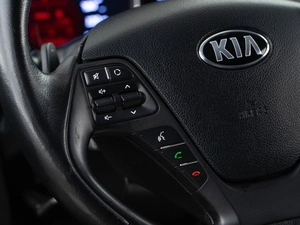 Хетчбэк Kia Ceed 2015 года, 1389050 рублей, Москва