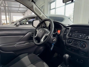 Пикап Mitsubishi L200 2017 года, 1920000 рублей, Кострома