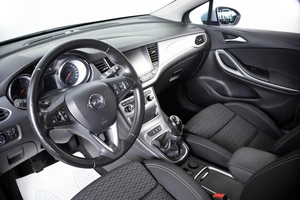 Универсал Opel Astra 2017 года, 1199000 рублей, Пермь