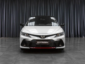 Седан Toyota Camry 2021 года, 3499000 рублей, Тюмень