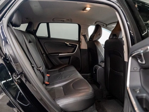 Универсал Volvo V60 2011 года, 1350000 рублей, Красноярск