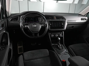 Внедорожник Volkswagen Tiguan 2019 года, 2399000 рублей, Ростов-на-Дону
