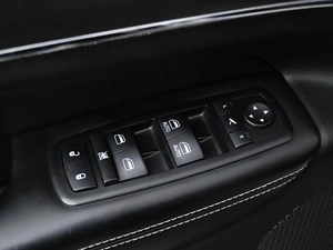 Внедорожник Jeep Grand Cherokee 2014 года, 2200999 рублей, Москва