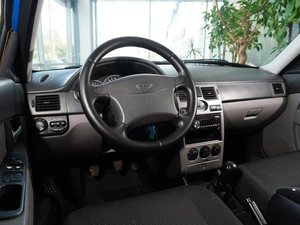 Хетчбэк ВАЗ (LADA) Priora 2010 года, 329000 рублей, Тверь
