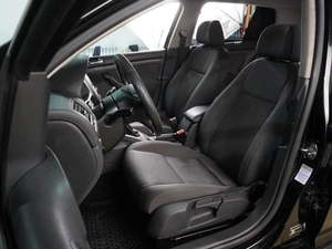 Хетчбэк Volkswagen Golf 2008 года, 639000 рублей, Воронеж