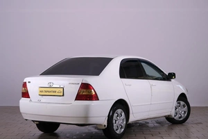 Седан Toyota Corolla 2000 года, 569000 рублей, Омск