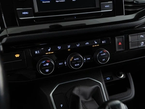 Минивэн Volkswagen Multivan 2020 года, 5693444 рублей, Москва