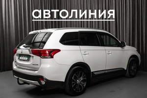 Внедорожник Mitsubishi Outlander 2016 года, 1689000 рублей, Красноярск