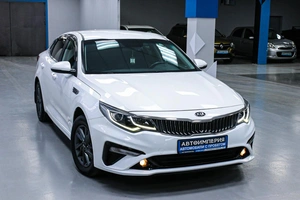 Седан Kia Optima 2018 года, 1603000 рублей, Солонцы
