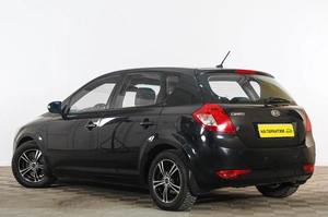 Хетчбэк Kia Ceed 2010 года, 649000 рублей, Тюмень