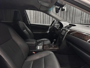 Седан Toyota Camry 2015 года, 1749000 рублей, Красноярск
