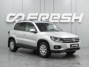 Внедорожник Volkswagen Tiguan 2011 года, 1149000 рублей, Воронеж