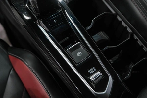Внедорожник Geely Coolray 2024 года, 2029000 рублей, Новокузнецк