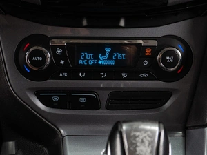 Хетчбэк Ford Focus 2011 года, 990000 рублей, Тюмень
