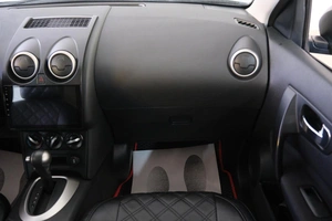 Внедорожник Nissan Qashqai 2012 года, 1399000 рублей, Омск