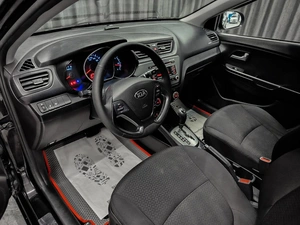 Седан Kia Rio 2016 года, 880000 рублей, Красноярск