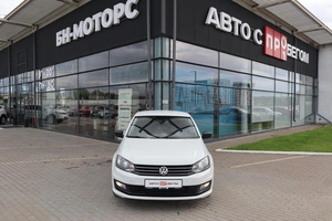 Седан Volkswagen Polo 2020 года, 1300000 рублей, Мирное