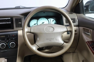 Седан Toyota Corolla 2002 года, 629000 рублей, Новосибирск