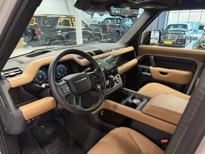 Внедорожник Land Rover Defender 2025 года, 18490000 рублей, Павловская Слобода