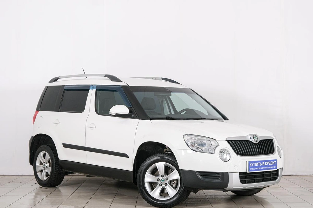 Внедорожник Skoda Yeti 2011 года, 959000 рублей, Красноярск