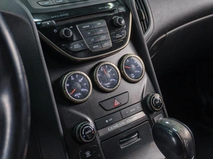 Купе Hyundai Genesis 2012 года, 1589000 рублей, Сургут
