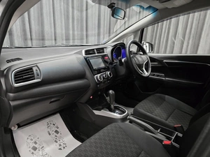 Хетчбэк Honda Fit 2014 года, 929000 рублей, Красноярск