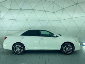Седан Toyota Camry 2014 года, Брянск