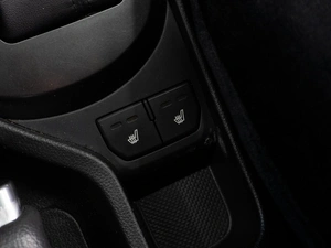 Хетчбэк Kia Rio 2016 года, 1129000 рублей, Тюмень