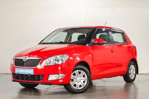 Хетчбэк Skoda Fabia 2013 года, 589000 рублей, Челябинск