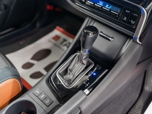 Хетчбэк Toyota Auris 2016 года, 1455000 рублей, Красноярск