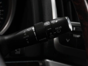 Внедорожник Toyota Land Cruiser 2012 года, 3594000 рублей, Тюмень