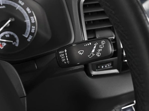 Внедорожник Skoda Karoq 2020 года, 2670000 рублей, Ставрополь