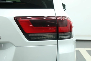 Внедорожник Toyota Land Cruiser 2021 года, 11200000 рублей, Красноярск