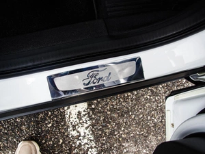 Внедорожник Ford Kuga 2018 года, 1759000 рублей, Владимир