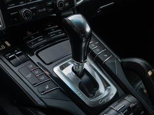 Внедорожник Porsche Cayenne S 2011 года, 1690000 рублей, Краснодар