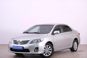 Седан Toyota Corolla 2012 года, 1149000 рублей, Омск