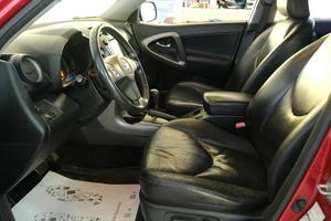 Внедорожник Toyota RAV4 2007 года, 1099000 рублей, Омск
