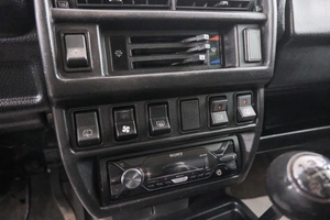 Внедорожник ВАЗ (LADA) 4x4 (Нива) 2015 года, 549000 рублей, Красноярск