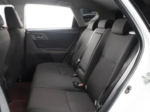 Хетчбэк Toyota Auris 2012 года, 1160000 рублей, Омск