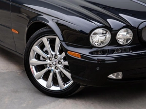 Седан Jaguar XJ 2003 года, 2120000 рублей, Краснодар