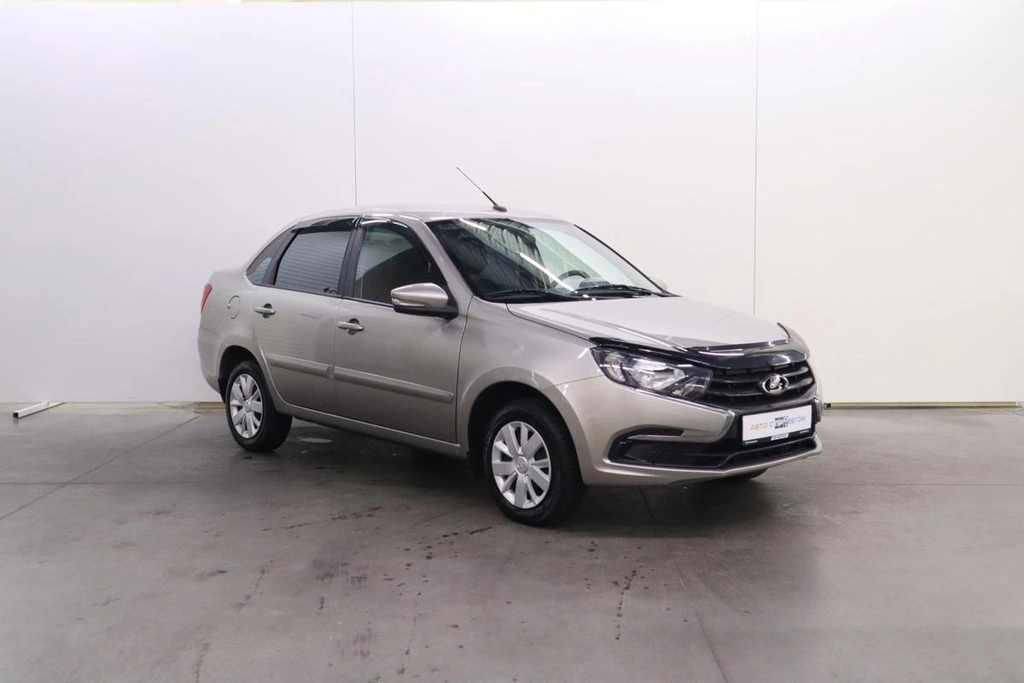 Седан ВАЗ (LADA) Granta 2021 года, 710000 рублей, Брянск