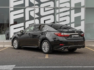 Седан Lexus ES 2016 года, 3392000 рублей, Краснодар