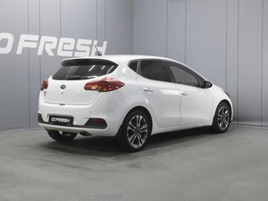 Хетчбэк Kia Ceed 2014 года, 1120000 рублей, Омск