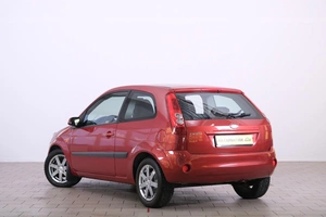 Хетчбэк Ford Fiesta 2008 года, 569000 рублей, Омск