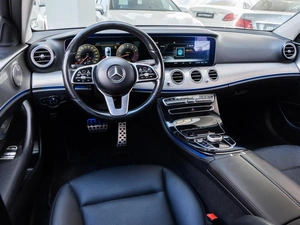Седан Mercedes-benz E-класс 2018 года, 2699000 рублей, Волгоград