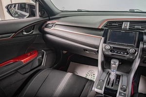 Хетчбэк Honda Civic 2020 года, 2109000 рублей, Томск