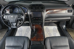 Седан Toyota Camry 2015 года, 1959000 рублей, Тюмень