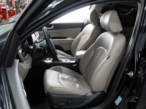 Седан Kia Optima 2016 года, 1599000 рублей, Тюмень
