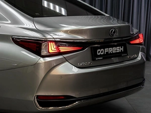 Седан Lexus ES 2021 года, 3899000 рублей, Тюмень
