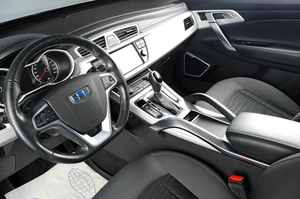 Внедорожник Geely Atlas 2018 года, 1579000 рублей, Тюмень